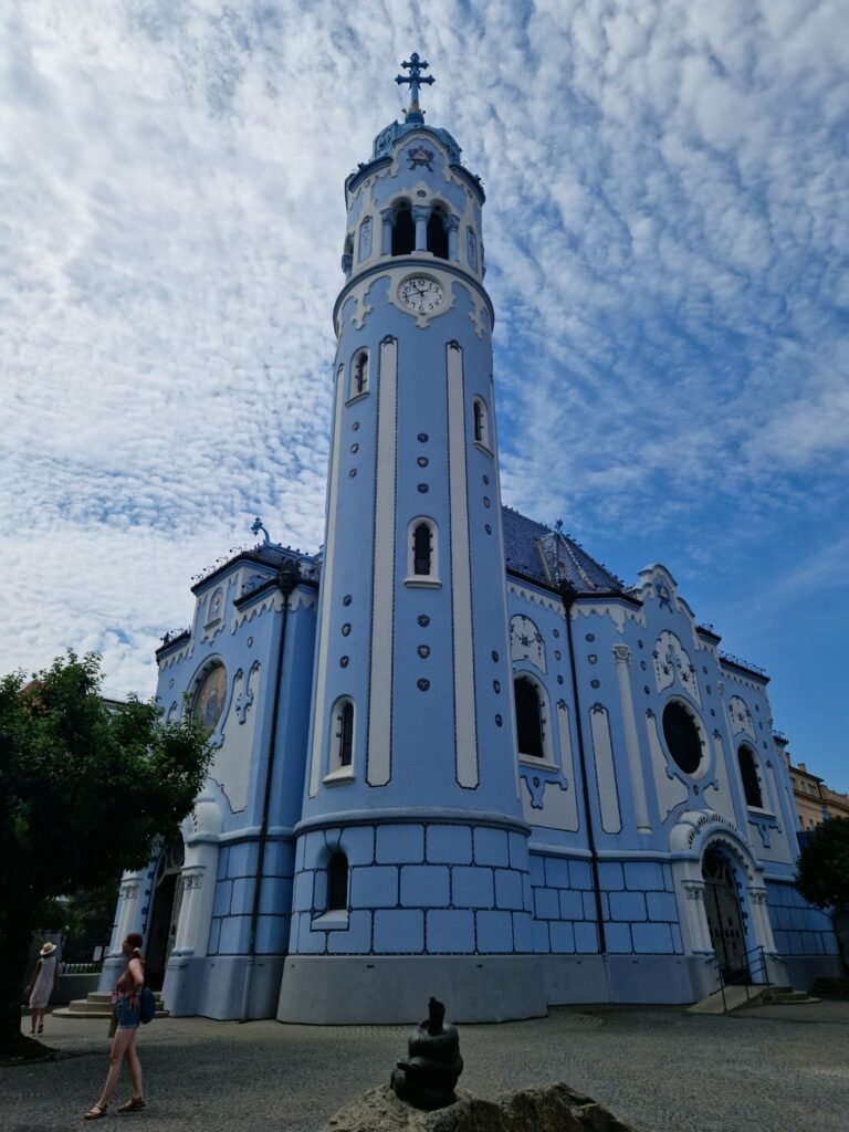 La Chiesa Blu di Bratislava