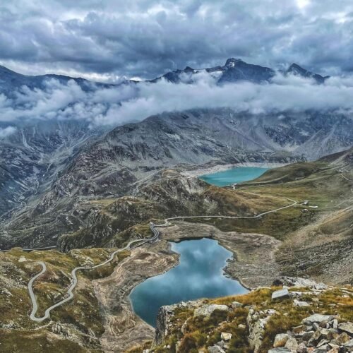 Colle del Nivolet dal Lago Serrù