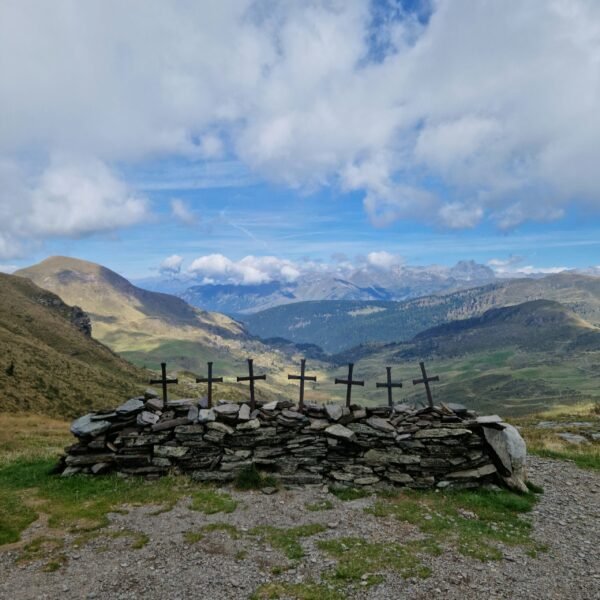 Passo delle Sette Crocette