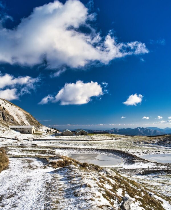 Monte Guglielmo dal Bosco degli Gnomi di Zone