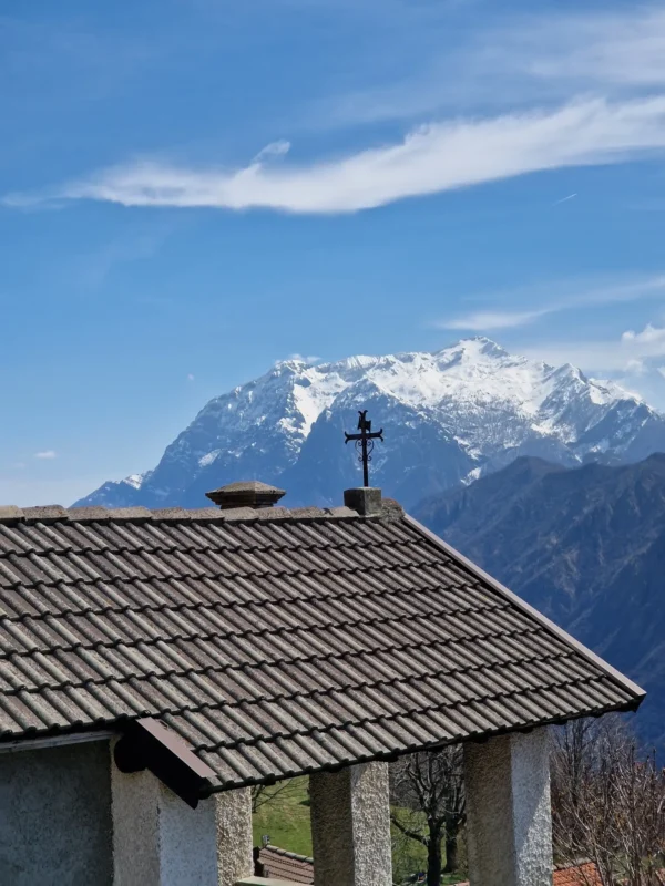 Escursione ad anello in Valsassina | Big Bench dell'Alpe Giumello | Traccia GPX | LAVIA