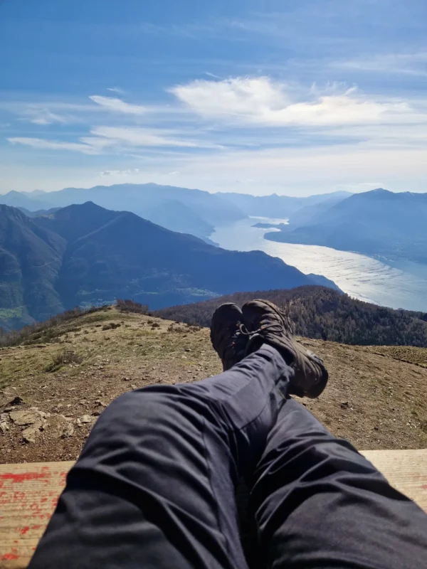 Escursione ad anello in Valsassina | Big Bench dell'Alpe Giumello | Traccia GPX | LAVIA