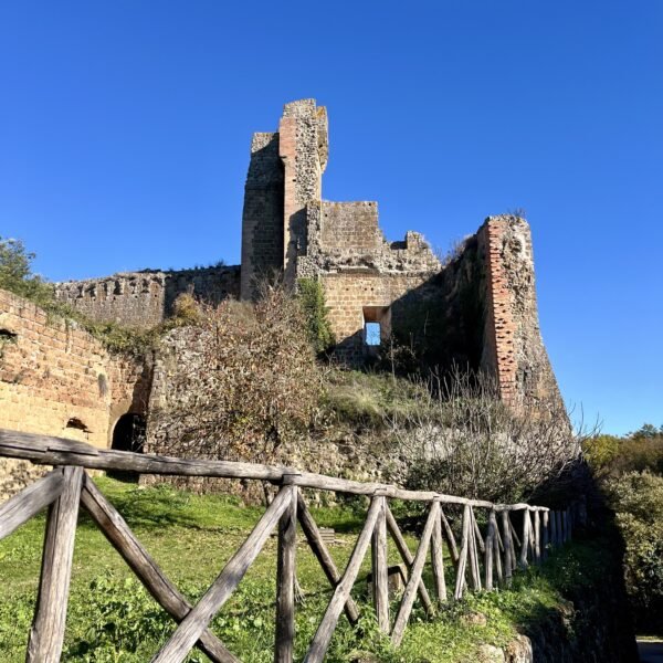 Escursione nel Parco Archeologico Città del Tufo | Traccia GPX | LAVIA